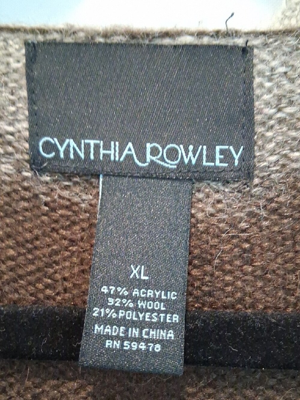Cynthia Rowley Brown & Creamy Gray Ombre Open-Front Knit Cardigan With Hood - Picture 2 of 4